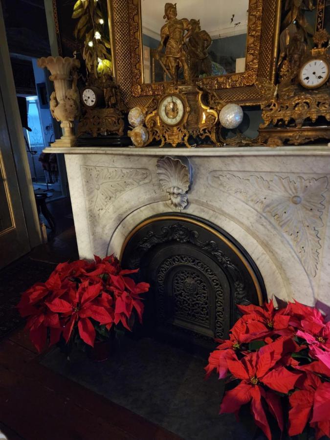 House Of 1833 Bed And Breakfast Mystic Bagian luar foto